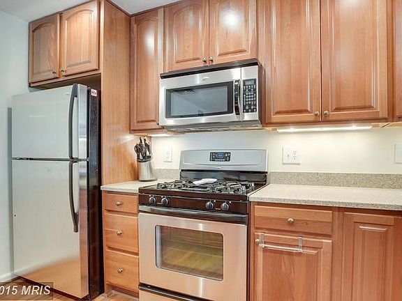 2nd image of 6212 Edison Dr