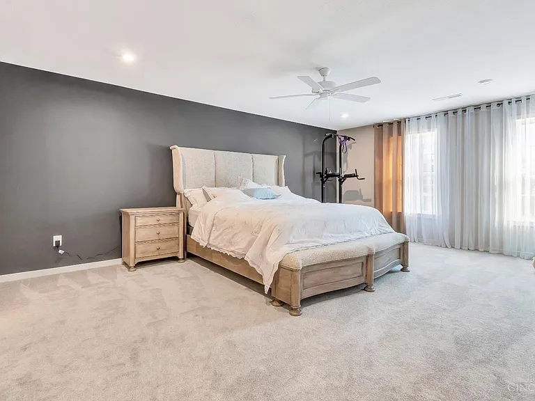 5817 Montrose Ct — Photo 25