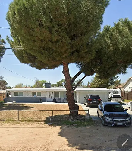8912 Evergreen Ave Photo 1