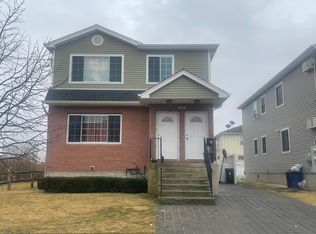 6207 De Costa Ave FLOOR 2, Arverne, NY 11692