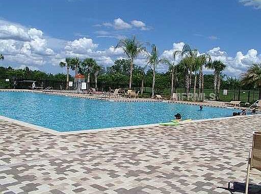 4th image of 6025 Tremayne Dr