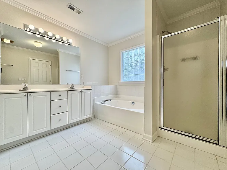 5136 Old Plantation Cir — Photo 10