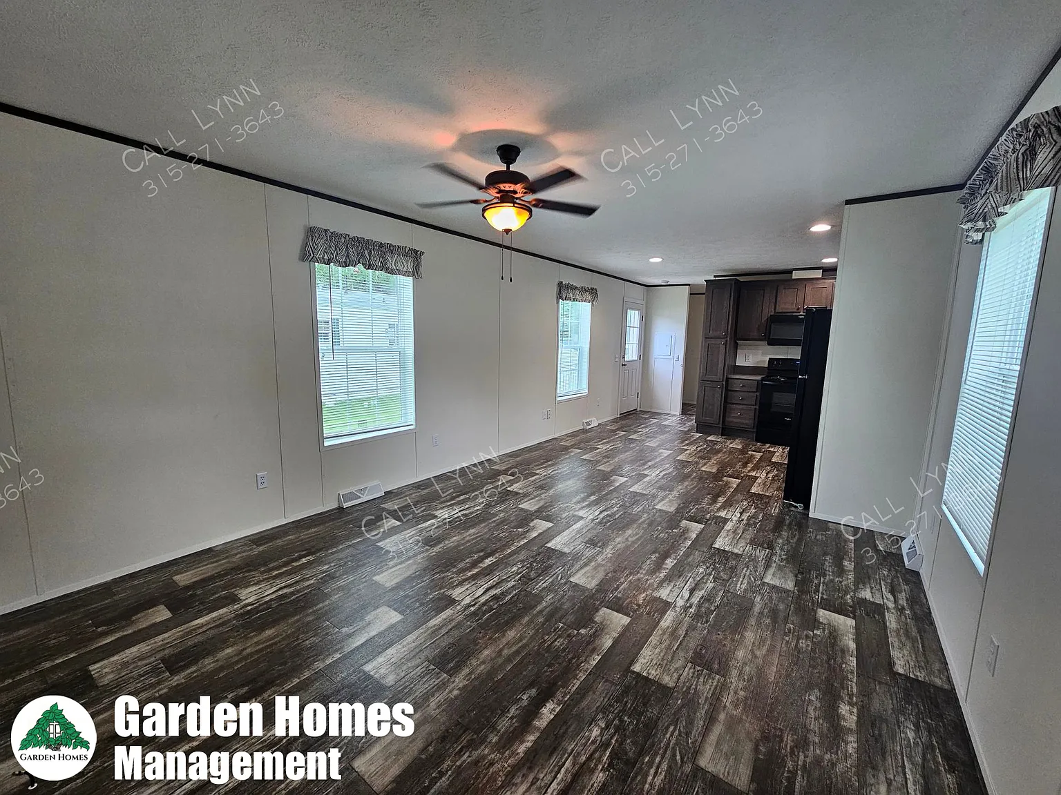 3 bed, 1.5 bath, 924 sqft, $1,400 — Photo 4