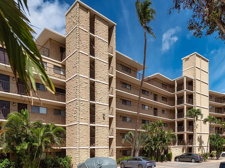 S Kihei Rd — Photo 35