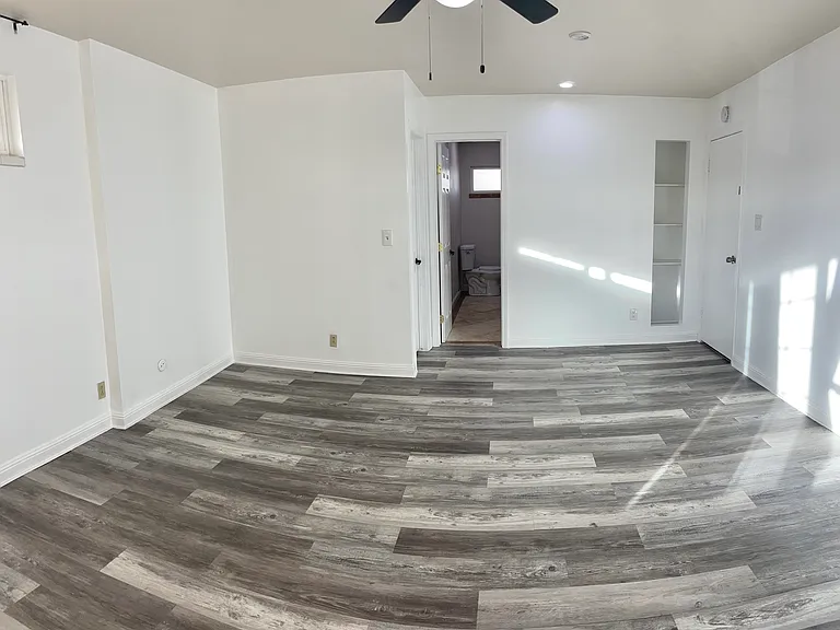 Luray Cir — Photo 4