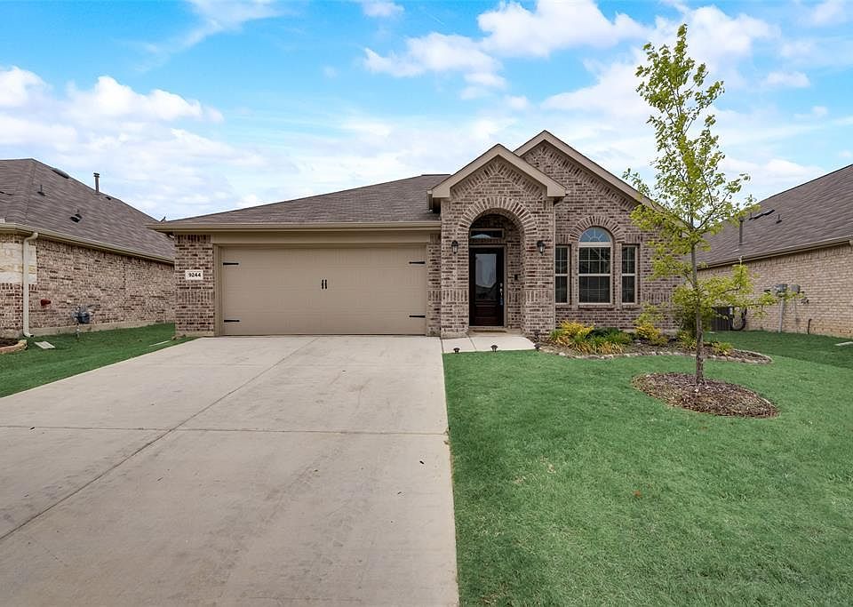 1st image of 9244 Silver Dollar Dr