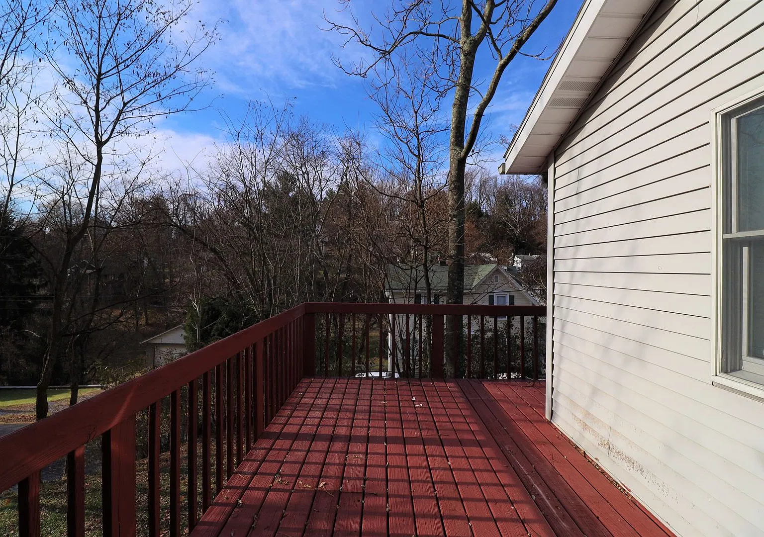2 bed/1 bath in Woodburn Area - Available 11/9/26 — Photo 3