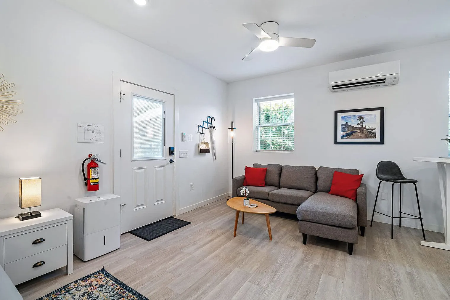 Studio, 1.0 bath, 344 sqft, $2,212 — Photo 1
