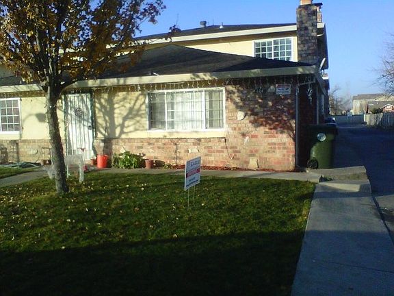 3rd image of 124 Nedra Ct APT 3