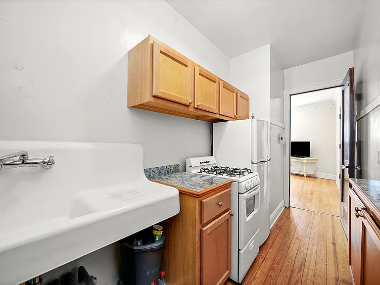 30 Lawton Rd #3 — Photo 10