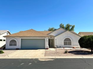 6957 S Oakmont Dr, Chandler, AZ 85249