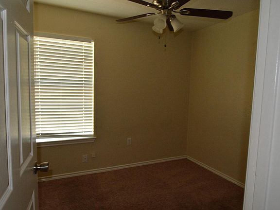 4th image of 3625 Avenue I #3625