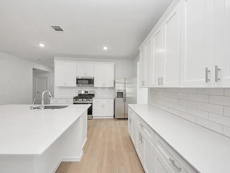 7723 Smooth Valley Ct — Photo 12
