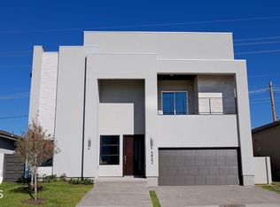3902 Sun Valley Dr, Laredo, TX 78045