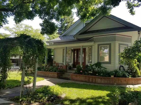 521 4th St, Woodland, CA 95695