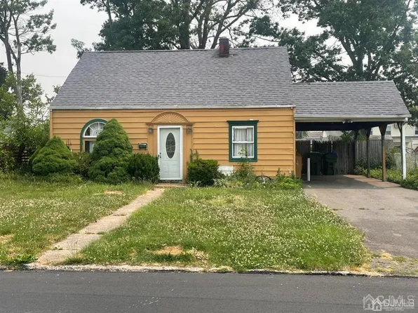 27 Hillcrest Ave, Edison, NJ 08817