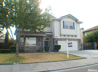 676 Pecan Dr, Ripon, CA 95366