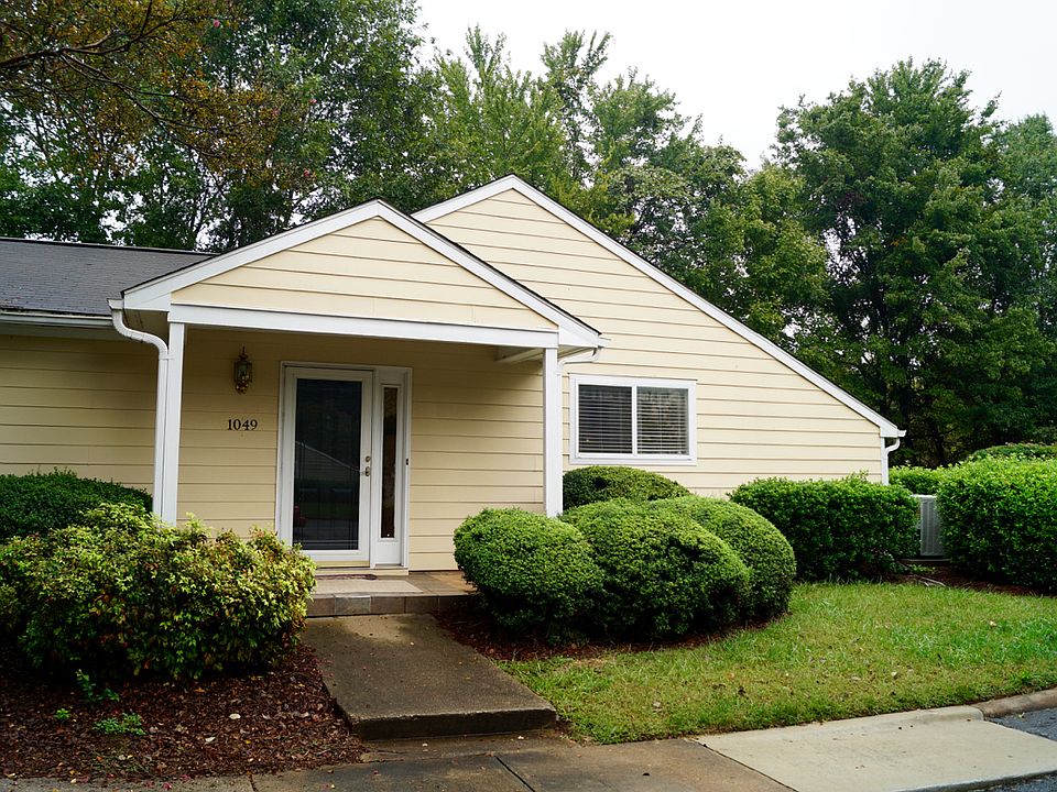 1st image of 1049 Sardis Cove Dr