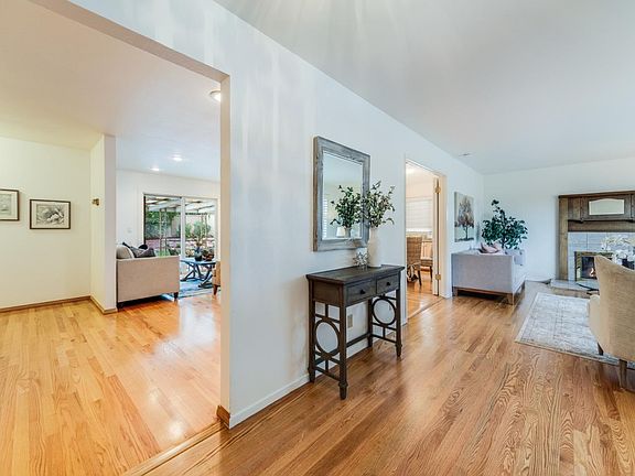 3rd image of 1090 Fairbrook Ct