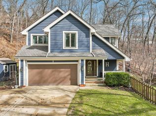8933 Minne Wanna Rd, Clarkston, MI 48348