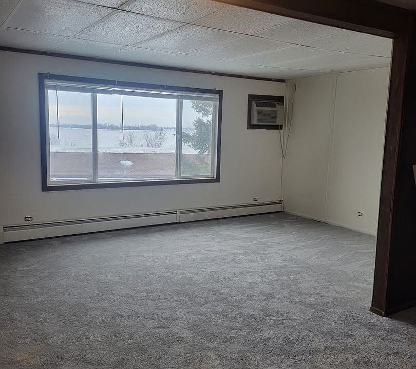 Western Road Apartments 909 & 911 Western Rd Wahpeton ND Zillow