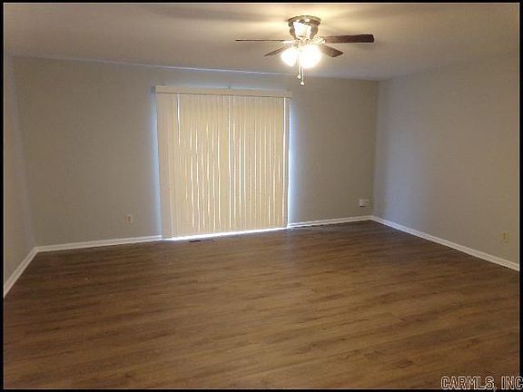 3rd image of 1807 Sanford Dr APT 1
