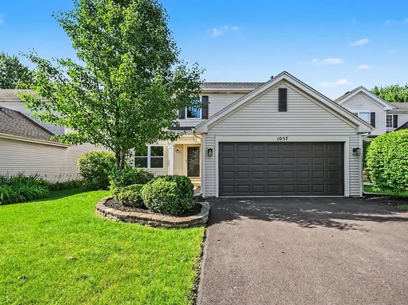 1057 Rosefield Ln, Aurora, IL 60504