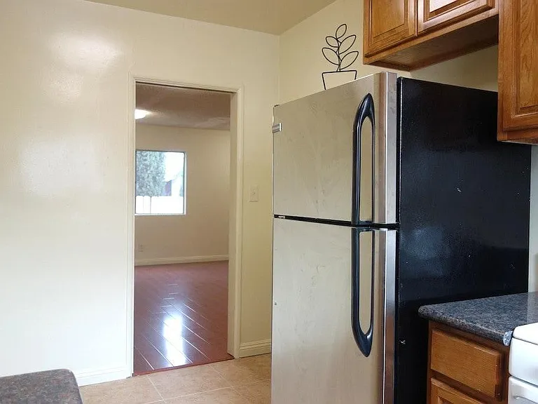 4375 York Blvd #221 — Photo 6