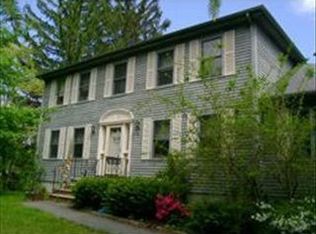 40 Lexington St, Burlington, MA 01803