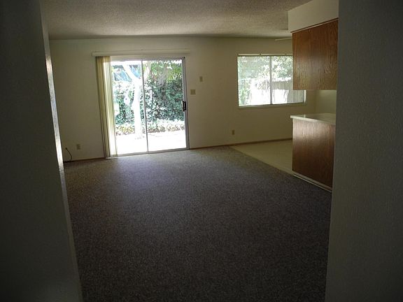 2nd image of 945 Cypress Ln