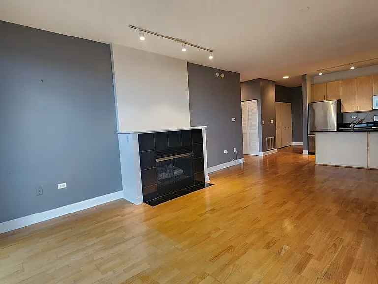 1260 W Washington Blvd #606 — Photo 8