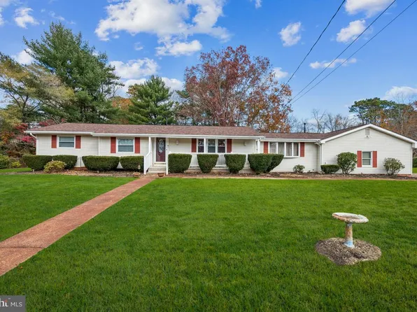 40 E Park Ave, Williamstown, NJ 08094