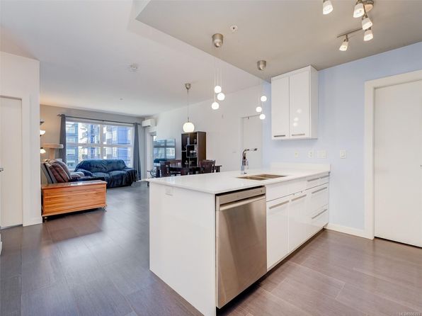 2871 Jacklin Rd #314, Langford, BC V9B 0P3
