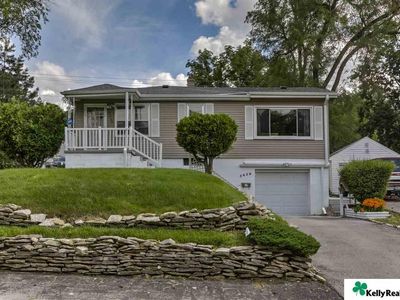 3629 Saratoga St, Omaha, NE, 68111