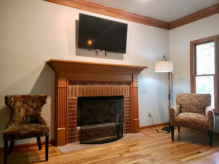 2606 Sutcliff Dr NE — Photo 5