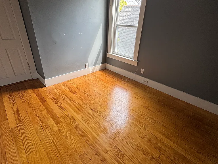 22 Foster Ave #3 — Photo 5