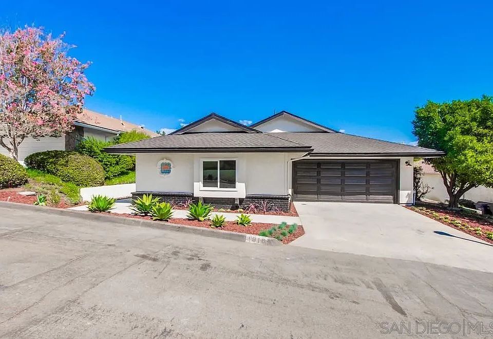 1st image of 1016 La Casa Dr