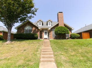 1408 Mapleview Dr, Carrollton, TX 75007