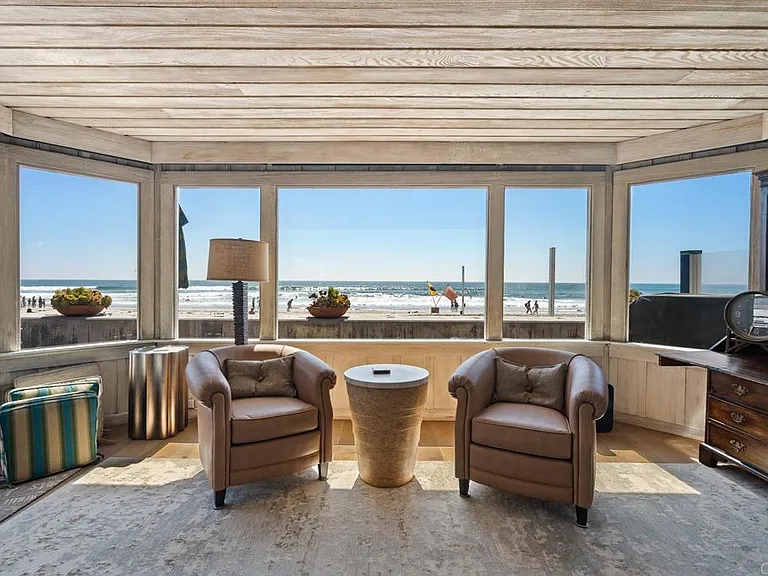 2028 Ocean Front — Photo 7