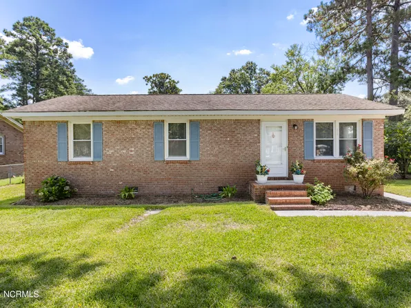 1520 Bluff Drive NE, Leland, NC 28451