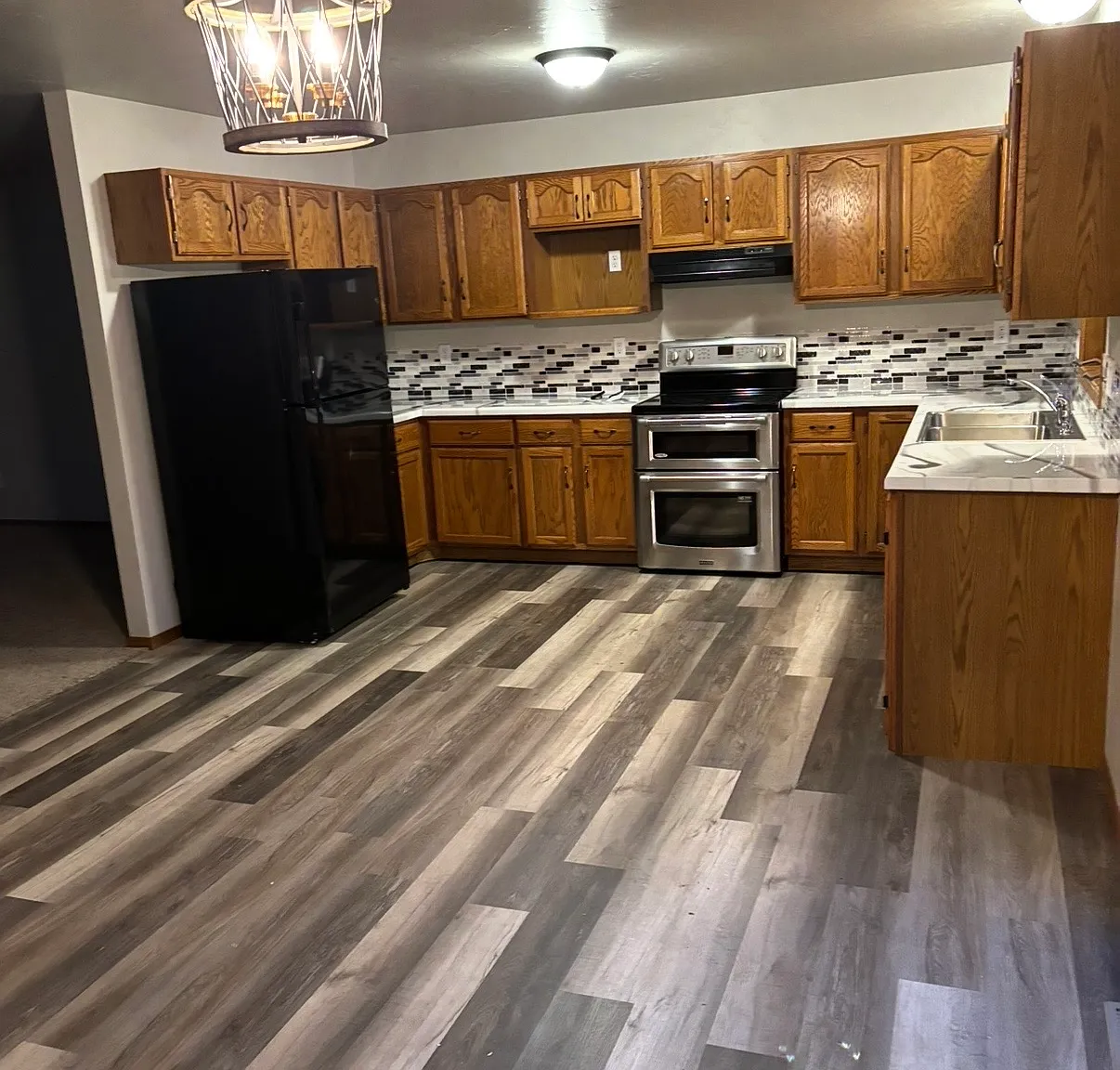 2 bed, 1.5 bath, 1300 sqft, $1,400 — Photo 4