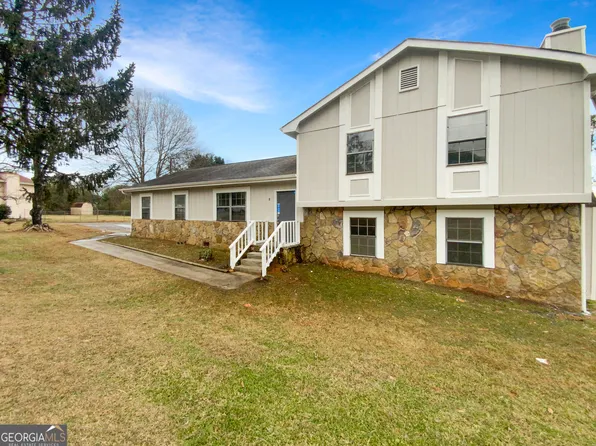 3609 Charlotte Dr, Rex, GA 30273