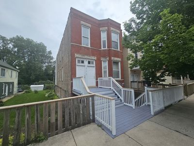 8813 S Buffalo Ave, Chicago, IL, 60617