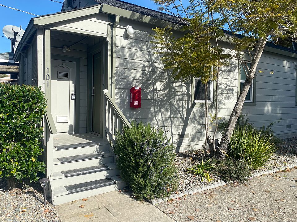 1st image of 101 Cedar St #101