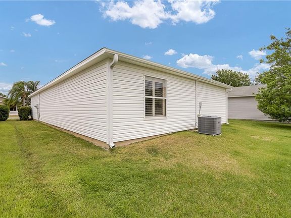 2nd image of 2292 Oak Bend Pl