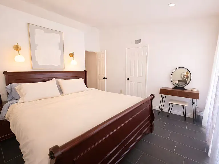 2111 W Avenue P8 — Photo 5