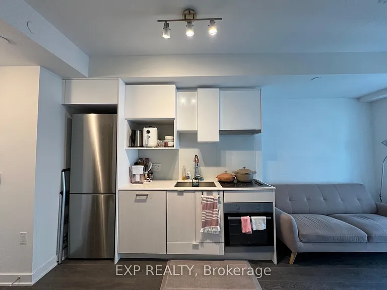 195 Redpath Ave #2713 — Photo 7