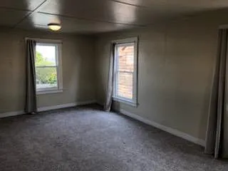 484 Alma St — Photo 16