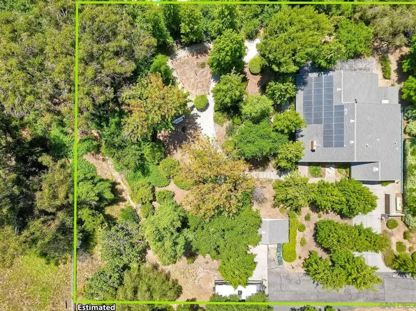 173 Amigos Way, Fallbrook, CA 92028