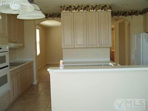 4th image of 5933 Tarpon Gardens Cir APT 102